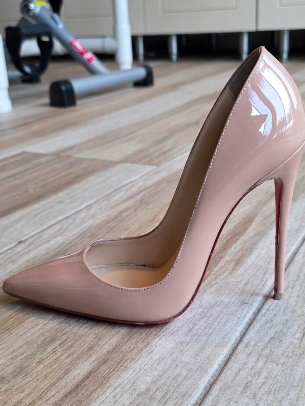 Christian Louboutin So-Kate 120 Nude Patent Leather Pumps Eur. 38
